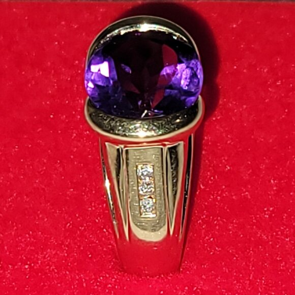 14k Yellow Gold Amethyst Solitaire Cocktail Ring W/ Diamond Accents 14.16 $1300 - Picture 3 of 11